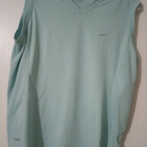 Nike Fit Dry women's tank top sizeM(8-10)V-neck light green athletic sports wear
